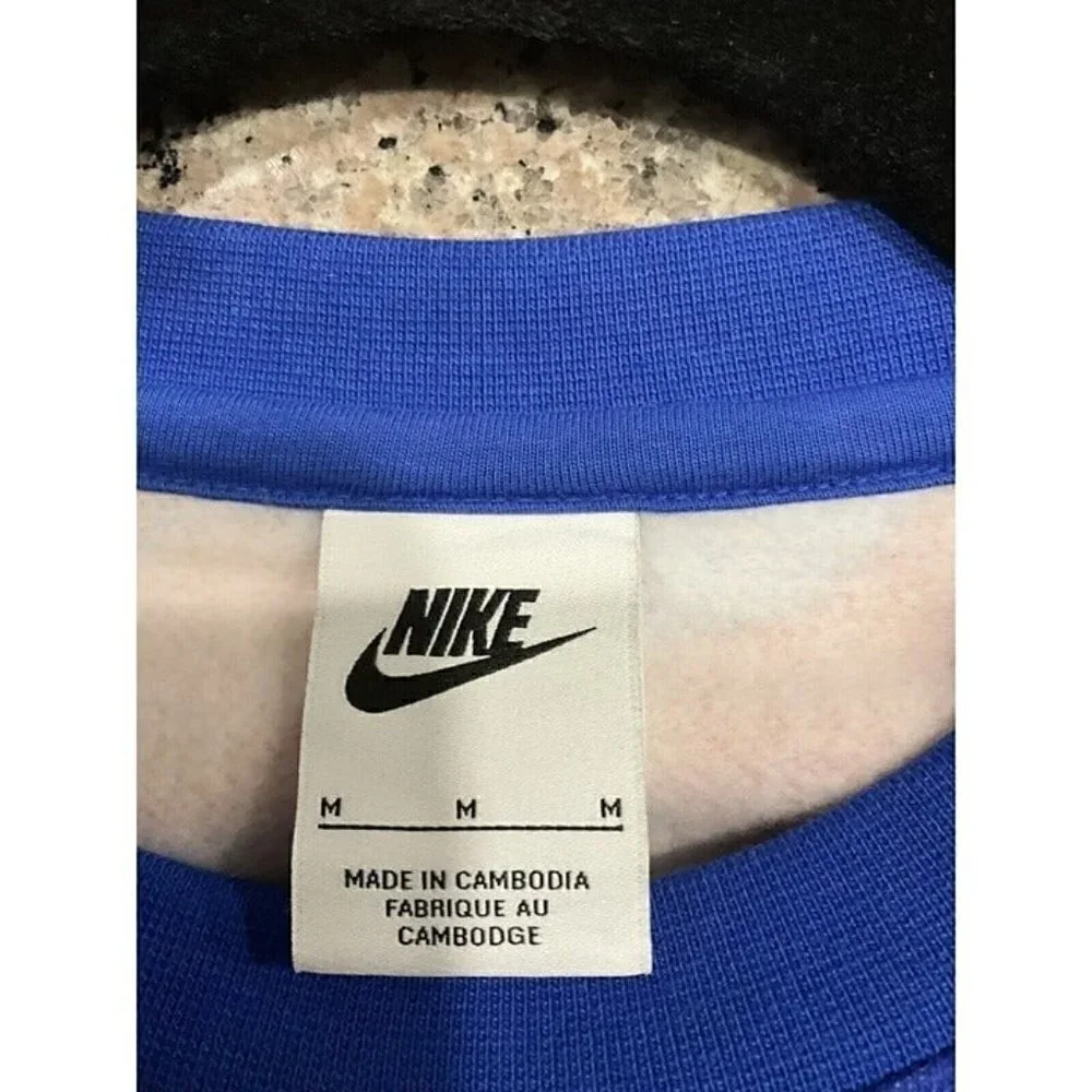 Michael's Nike Club x Doernbecher Men’s‎ Crew Shirt Jordan 5 Low Med DR6644-412